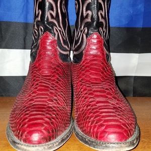 Nocona red pythons 12